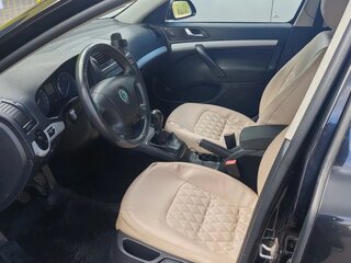 2008 Skoda Octavia II (A5) Рестайлинг, чёрный, 430000 рублей, вид 5
