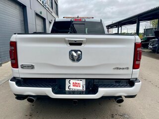 2020 Ram 1500 Crew Cab eTorque V, белый, 6300000 рублей, вид 4