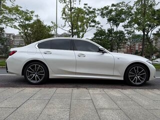 2023 BMW 3 серии 320i VII (G2x) Рестайлинг, белый, 3700000 рублей, вид 4