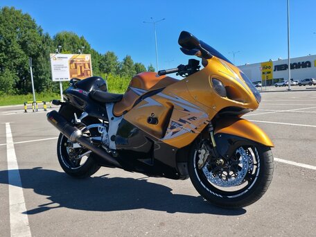 2005 Suzuki GSX 1300 R Hayabusa, золотистый, 600000 рублей, вид 2