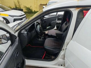 2013 Lada (ВАЗ) Largus I, белый, 290000 рублей, вид 4