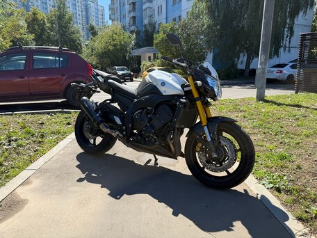 2013 Yamaha FZ8, белый, 500000 рублей, вид 3