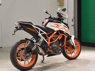 2020 KTM 390 Duke, белый, 480000 рублей, вид 3