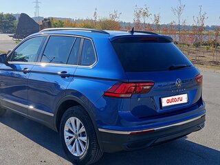 2021 Volkswagen Tiguan II Рестайлинг, синий, 2690000 рублей, вид 4