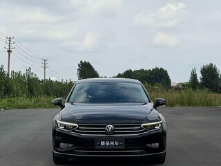 2022 Volkswagen Magotan B8 Рестайлинг, чёрный, 1620000 рублей, вид 2