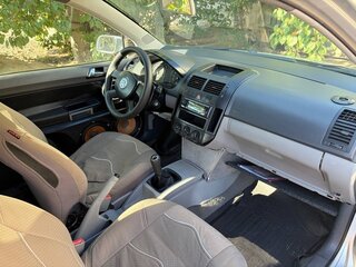 2002 Volkswagen Polo IV, серебристый, 350000 рублей, вид 5