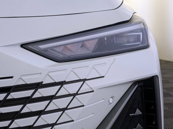 2023 Changan UNI-V I, белый, 2100000 рублей - вид 16