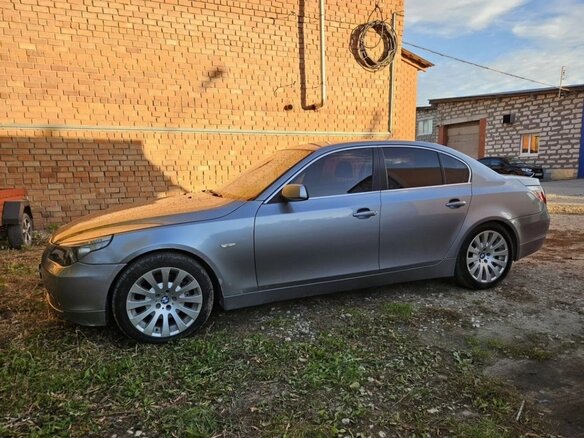 2004 BMW 5 серии 520i V (E60/E61), серый, 720000 рублей - вид 8