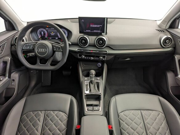 2026 Audi Q2 L 35 TFSI I Рестайлинг, серый, 3940000 рублей - вид 5