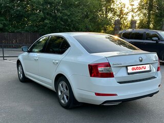 2016 Skoda Octavia III (A7), белый, 1200000 рублей, вид 4