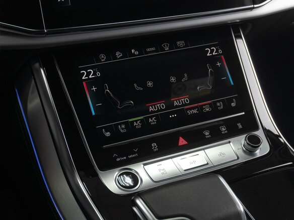 2023 Audi Q7 50 TDI II (4M) Рестайлинг, серый, 11499000 рублей - вид 23