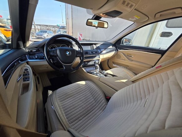 2014 BMW 5 серии 528i xDrive VI (F10/F11/F07) Рестайлинг, белый, 2500000 рублей - вид 8