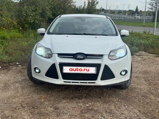 2013 Ford Focus III, белый, 850000 рублей, вид 3
