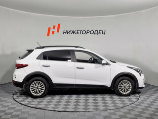 2021 Kia Rio X IV Рестайлинг, белый, 1889000 рублей, вид 4