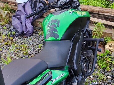 2022 Bajaj Dominar 400, зелёный, 290000 рублей, вид 2