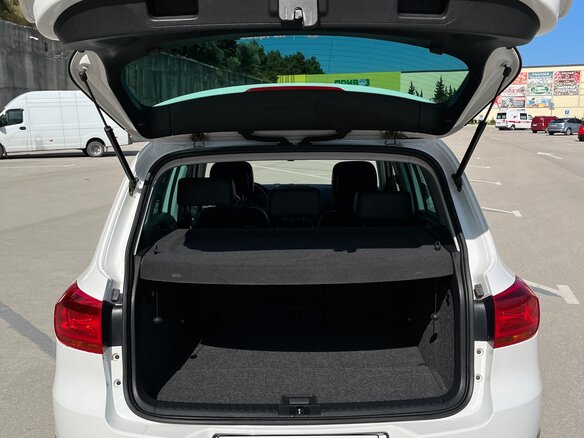2012 Volkswagen Tiguan I Рестайлинг, белый - вид 14