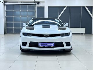 2013 Chevrolet Camaro V Рестайлинг, белый, 1999000 рублей, вид 3