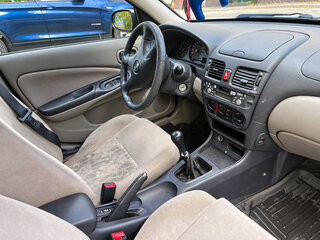 2002 Nissan Almera II (N16), серебристый, 350000 рублей, вид 5