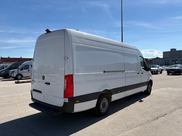 2023 Mercedes-Benz Sprinter, белый, 7490000 рублей - вид 5