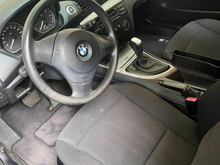 2009 BMW 1 серии 116i I (E81/E82/E87/E88) Рестайлинг, чёрный, 650000 рублей, вид 5
