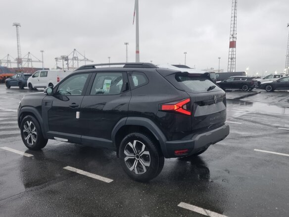 2025 Renault Duster III, чёрный, 4480000 рублей - вид 5
