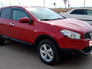 2013 Nissan Qashqai I Рестайлинг, красный, 980000 рублей, вид 3