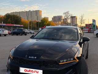 2020 Kia K5 III, чёрный, 2395000 рублей, вид 3