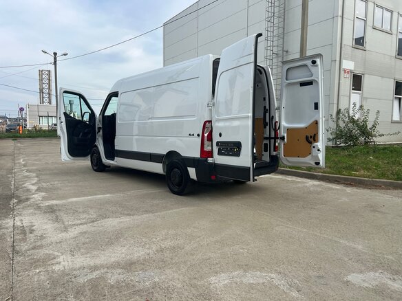 2024 Renault Master, белый, 4500000 рублей - вид 11