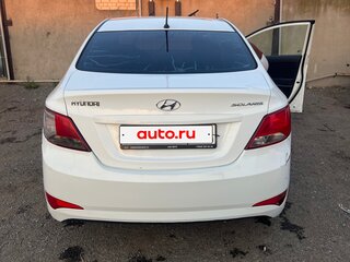 2015 Hyundai Solaris I Рестайлинг, белый, 500000 рублей, вид 3
