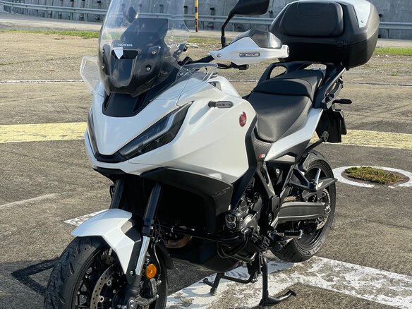 2022 Honda NT1100, белый, 1250000 рублей