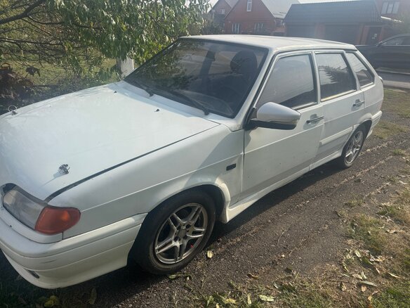 2010 Lada (ВАЗ) 2114, белый, 120000 рублей - вид 2