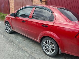 2009 Chevrolet Aveo I Рестайлинг, красный, 360000 рублей, вид 2