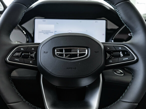 2025 Geely Monjaro I, белый, 4954990 рублей - вид 12