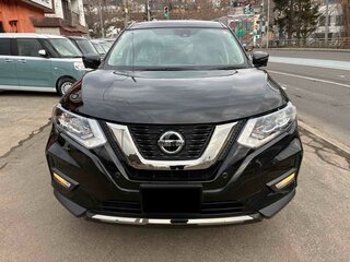 2022 Nissan X-Trail III Рестайлинг, чёрный, 1790000 рублей, вид 2