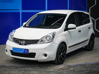 2013 Nissan Note I Рестайлинг, белый, 850000 рублей, вид 2