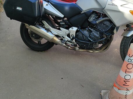 2005 Honda CBF 600, серебристый, 350000 рублей, вид 1