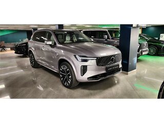 2026 Volvo XC90 B5 II Рестайлинг 2, серый, 10850000 рублей, вид 4