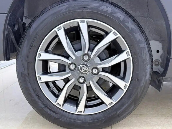 2022 Toyota Yaris L X XP150 Рестайлинг, белый, 1019099 рублей - вид 23