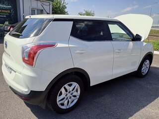 2017 SsangYong Tivoli I, белый, 1450000 рублей, вид 2