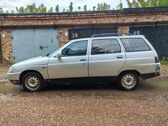 2001 Lada (ВАЗ) 2111, серебристый, 75000 рублей - вид 6