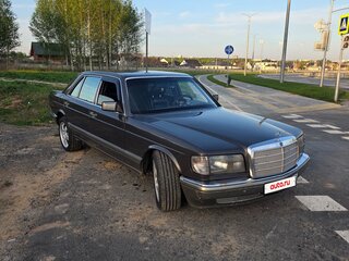 1991 Mercedes-Benz S-Класс 350 II (W126) Рестайлинг, серый, 700000 рублей, вид 2