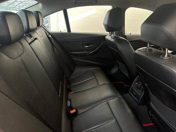 2012 BMW 3 серии 328i VI (F3x), красный, 1630000 рублей - вид 14