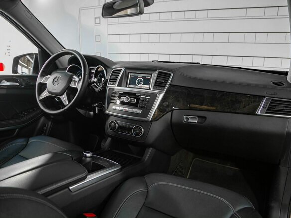 2014 Mercedes-Benz GL-Класс 400 II (X166), коричневый - вид 31