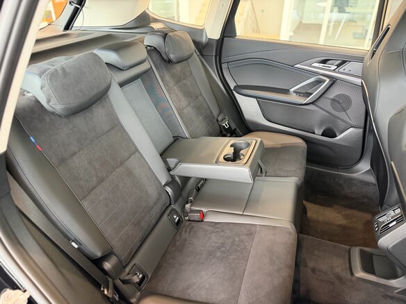 2026 BMW X1 Long 25Li xDrive III (U11/U12), чёрный, 6100000 рублей - вид 28