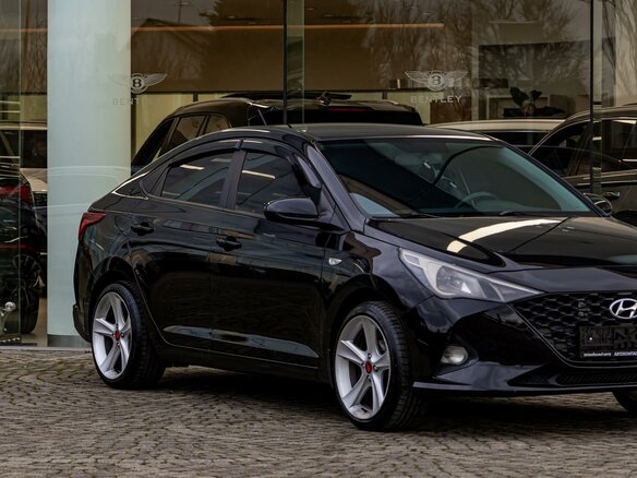 2021 Hyundai Solaris II Рестайлинг, чёрный, 1435000 рублей - вид 6