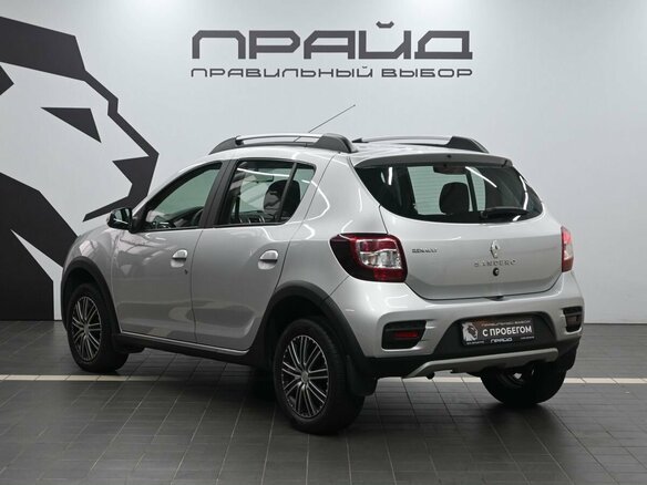 2018 Renault Sandero Stepway II Рестайлинг, серебристый, 1249900 рублей - вид 5