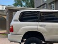 1998 Toyota Land Cruiser 105 100 Series, серебристый - вид 6