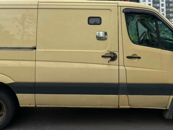 2013 Mercedes-Benz Sprinter, бежевый, 1600000 рублей - вид 6