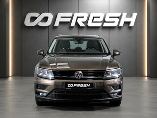 2019 Volkswagen Tiguan II, коричневый, 2270000 рублей, вид 3