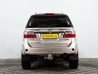 2010 Toyota Fortuner I Рестайлинг, серебристый, 2619000 рублей, вид 5